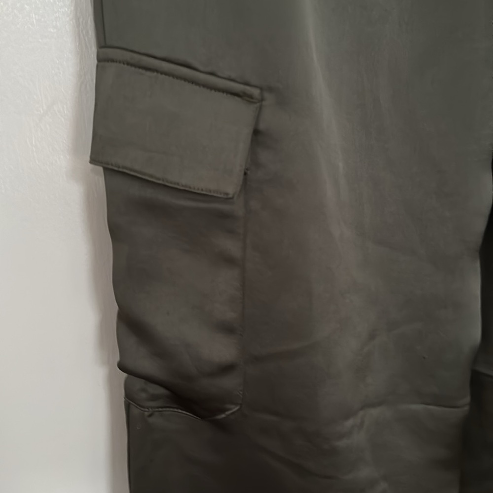 *Excellent Condition* Express, Wide Leg, High Waist, Green, Shiny, Cargo Pants - Picture 10 of 11